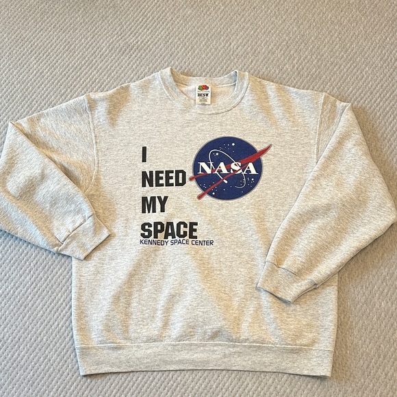 Vintage 1990s NASA "I Need My Space" Sweatshirt - Large - Picture 8 of 8